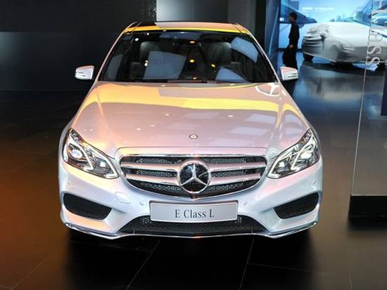 奔馳E級(jí) 奔馳E級(jí)