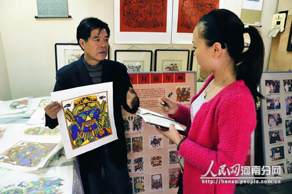 開(kāi)封鼓樓商業(yè)街開(kāi)街 朱仙鎮(zhèn)年畫亮相鼓樓