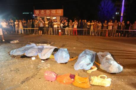 哈爾濱車禍致8人遇難 哈爾濱車禍致8人遇難