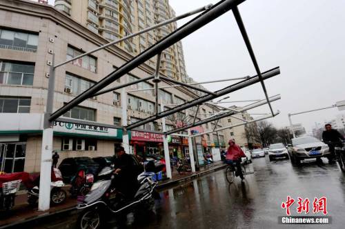 鄭州街頭遮陽(yáng)棚