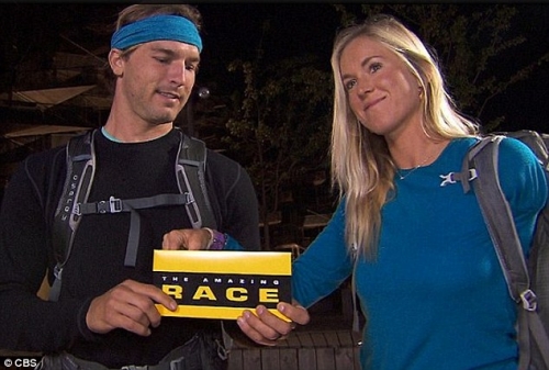 獨(dú)臂沖浪高手當(dāng)媽媽 獨(dú)臂沖浪高手當(dāng)媽媽