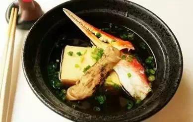 就一點(diǎn)兒紫菜跟生魚片 日料沒吃什么為啥還那么貴？