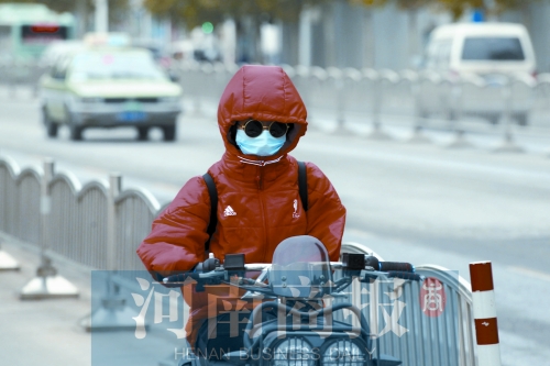 全副武裝，抵抗寒風