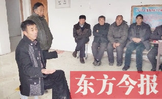 自己住著小平房 卻花百萬(wàn)修公路 自己住著小平房 卻花百萬(wàn)修公路