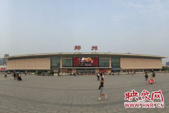 目前，鄭州前往上海、廣州等方向的火車票較為搶手。