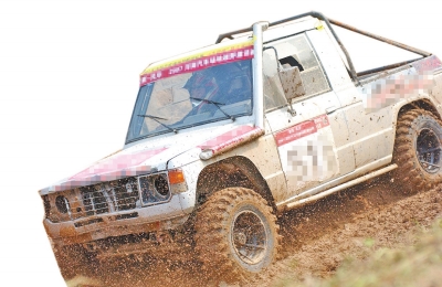 皮卡因既有轎車的舒適性，又有貨車的載貨能力，同時也具備較強(qiáng)的越野性能，深受廣大車友喜愛。