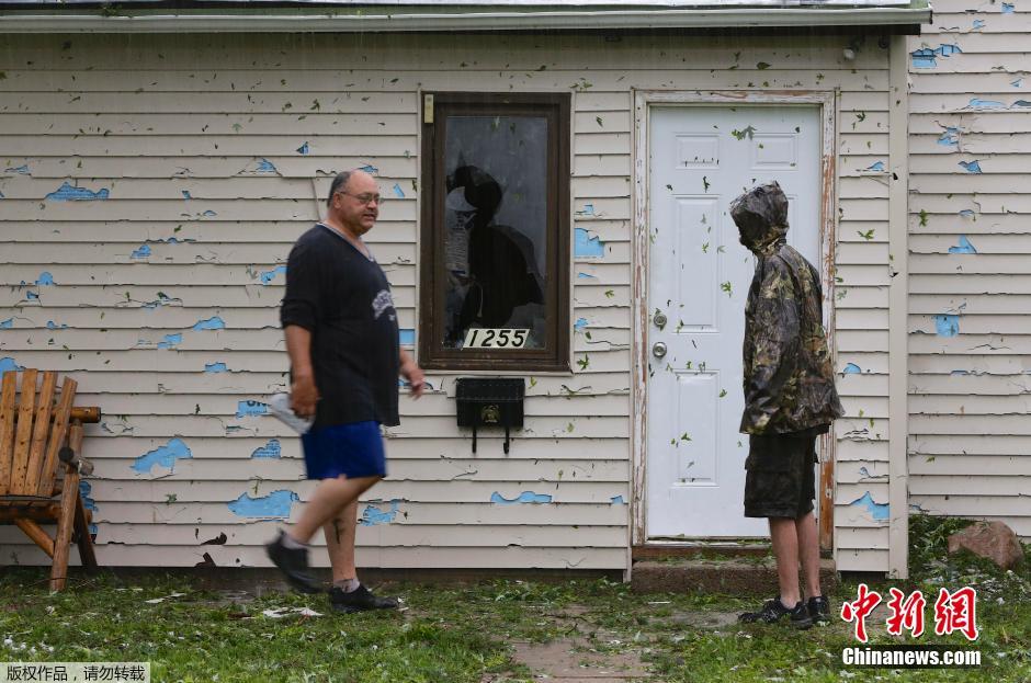 美國(guó)中西部遭冰雹襲擊