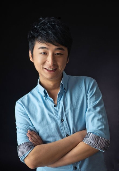 河南人民廣播電臺(tái)、搜狐體育首席特邀足球評論員