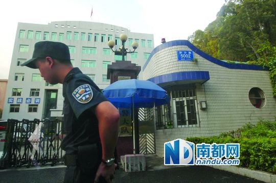 　中標(biāo)的美發(fā)公司注冊地點(diǎn)就在羅湖公安分局巡警大隊(duì)里面。