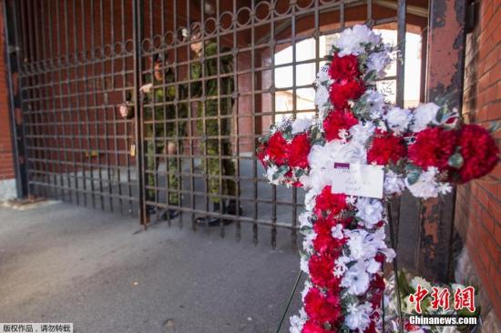 一名在國(guó)家戰(zhàn)爭(zhēng)紀(jì)念館值勤的加拿大士兵遭槍擊后不治身亡，另有一名衛(wèi)兵受傷，一名槍手被警方擊斃。