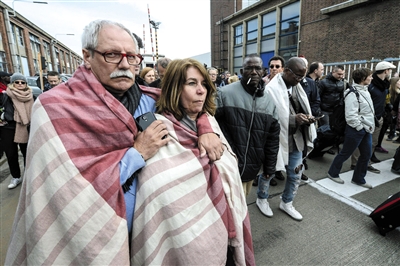 扎芬特姆國(guó)際機(jī)場(chǎng)，乘客被緊急疏散。圖/CFP