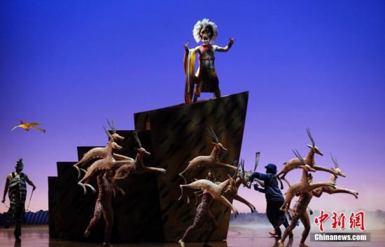 資料圖：6月14日晚，迪士尼經(jīng)典音樂劇《獅子王》中文版在上海舉行全球首演