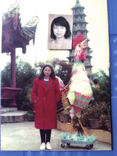 邱巧媚年輕時(shí)的照片。