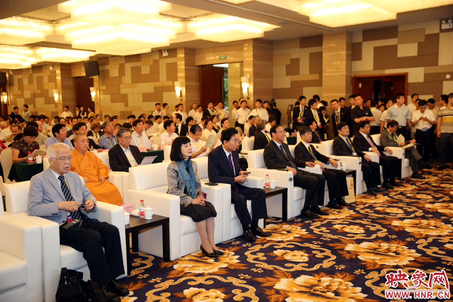 重要嘉賓、著名學(xué)者云集嵩山論壇。