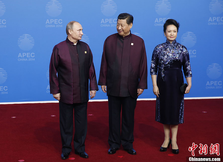 圖為習近平夫婦歡迎俄羅斯總統(tǒng)普京。中新社發(fā) 杜洋 攝