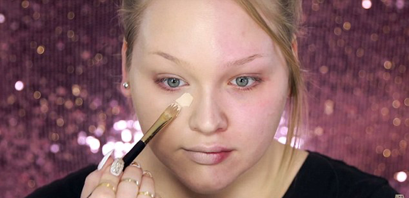 尼基第一步打底遮瑕（網(wǎng)頁截圖）