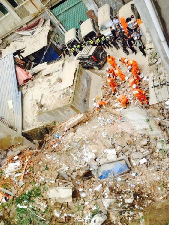 貴州遵義9層居民樓發(fā)生垮塌 貴州遵義9層居民樓發(fā)生垮塌