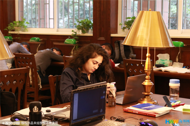 重慶大學改造翻新的“民國風圖書館”走紅網絡，引得無數網友點贊