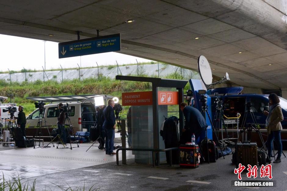 載66人埃航失聯(lián)客機墜毀 同線航班當晚照常起飛 載66人埃航失聯(lián)客機墜毀 同線航班當晚照常起飛