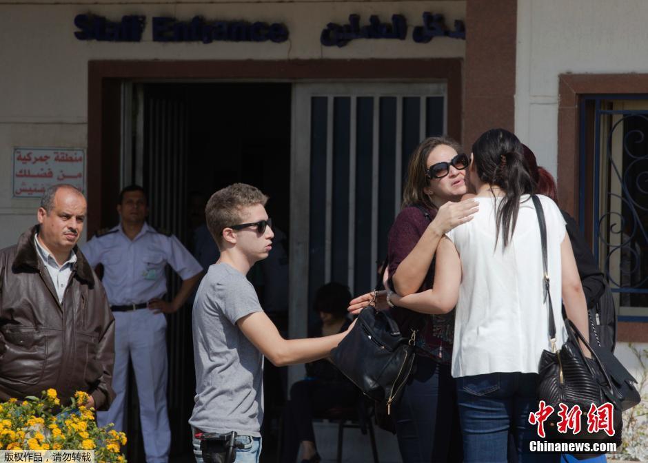 載66人埃航失聯(lián)客機墜毀 同線航班當晚照常起飛 載66人埃航失聯(lián)客機墜毀 同線航班當晚照常起飛