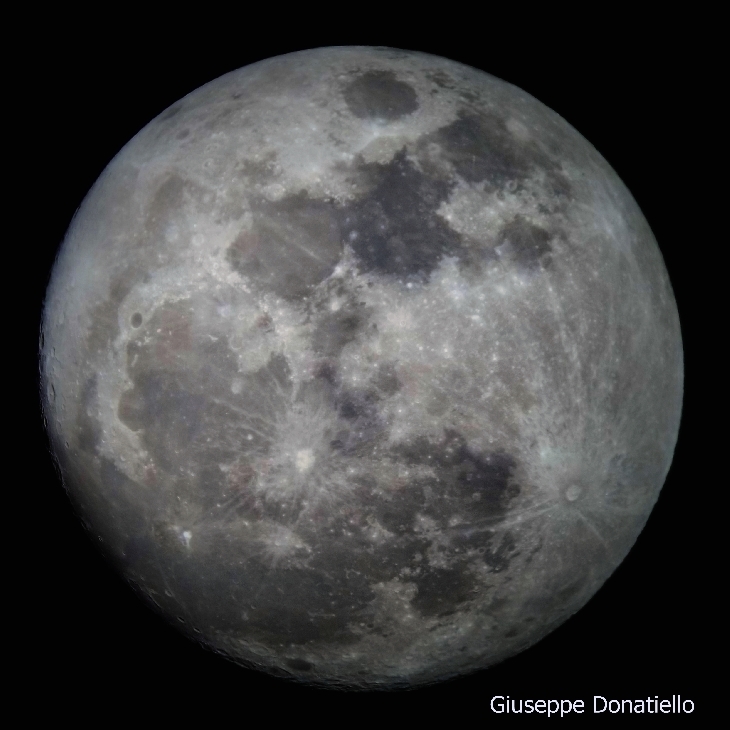 68年來最大！今晚夜空上演超級月亮