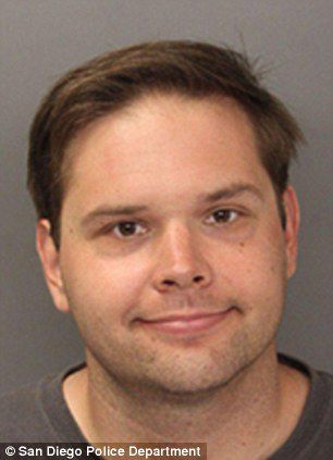 紐約警匪交火3警員受傷槍手系在逃性侵犯(圖) 紐約警匪交火3警員受傷槍手系在逃性侵犯(圖)