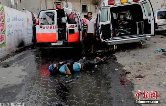 資料圖：加沙，以色列戰(zhàn)機(jī)轟炸一處市場(chǎng)，造成至少17名巴勒斯坦人死亡，200多人受傷。