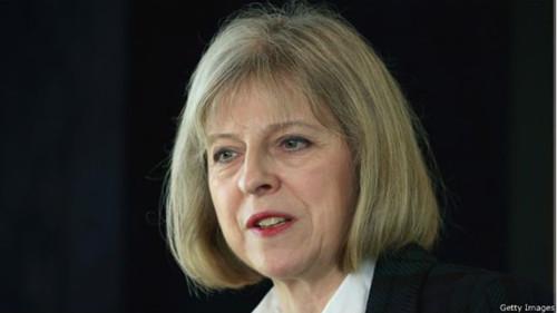 特雷莎·梅有關(guān)海外留學(xué)生的移民政策遭到猛烈批評(píng)。