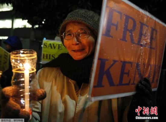 樸槿惠就日本人質(zhì)遇害事件向安倍發(fā)電文表慰問(wèn) 樸槿惠就日本人質(zhì)遇害事件向安倍發(fā)電文表慰問(wèn)