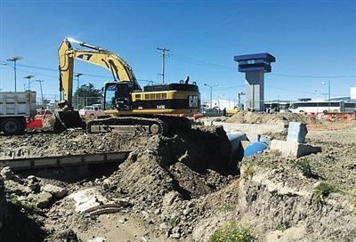 墨西哥毒梟被關監(jiān)獄外施工 媒體質疑其又要越獄