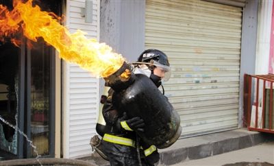 皇甫江武 皇甫江武