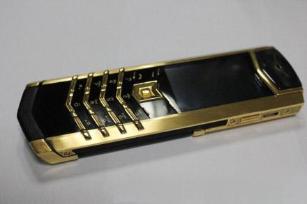 Vertu手機，資料圖