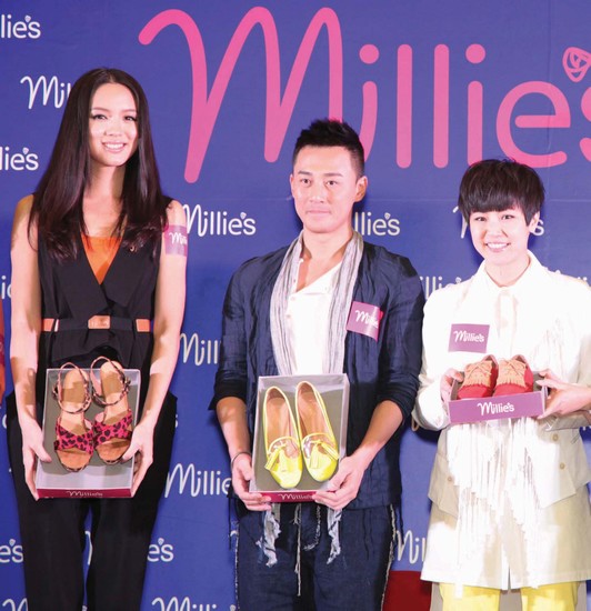 不過，跟世姐合影，也只是美不美，美多少的問題。