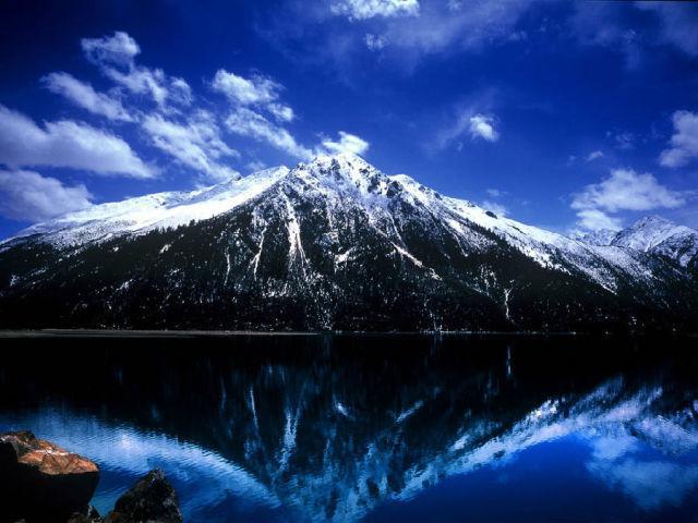 不用花錢的中國(guó)好景色 國(guó)內(nèi)8個(gè)處女風(fēng)景地 不用花錢的中國(guó)好景色 國(guó)內(nèi)8個(gè)處女風(fēng)景地