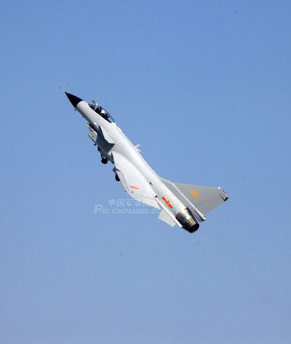 美媒稱殲-10并非太好的戰(zhàn)機(jī) 美媒稱殲-10并非太好的戰(zhàn)機(jī)