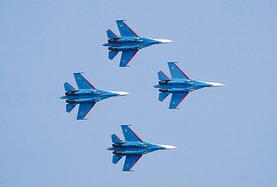 珠海航展今日開(kāi)幕 空軍先進(jìn)戰(zhàn)機(jī)無(wú)人機(jī)亮相 珠海航展今日開(kāi)幕 空軍先進(jìn)戰(zhàn)機(jī)無(wú)人機(jī)亮相