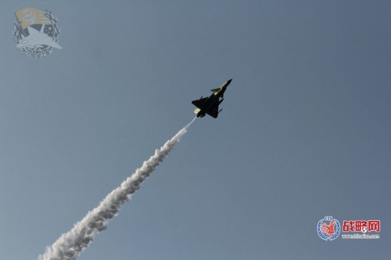 殲-10B戰(zhàn)機(jī)最美試飛照 殲-10B戰(zhàn)機(jī)最美試飛照