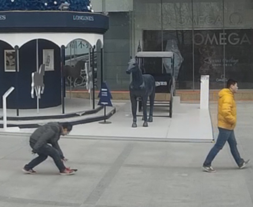 鄭州表情之跨年笑臉 撿人錢包拒絕歸還 正義哥在哪？