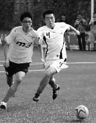 　海馬汽車隊(duì)建隊(duì)已久，曾參加過(guò)全國(guó)性的草根足球聯(lián)賽，并取得過(guò)好名次