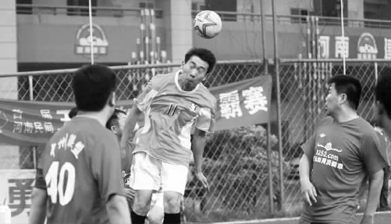 鄭州經(jīng)開(kāi)正和隊(duì)?wèi){借這場(chǎng)2∶0小勝中州聯(lián)盟隊(duì)，連勝晉級(jí)16強(qiáng)