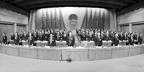 　1月20日下午，省十二屆人大三次會議閉幕　河南日報記者 郭宇/攝