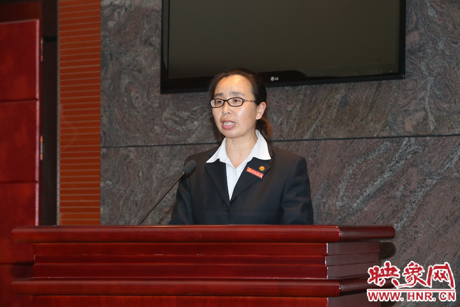 最美女車長(zhǎng)曹瑞娟