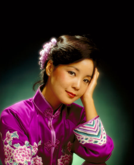 王菲鄧麗君隔空對唱《清平調(diào)》