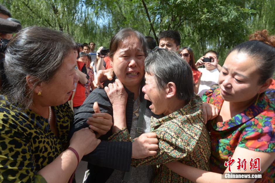女子失散37年后見(jiàn)親人