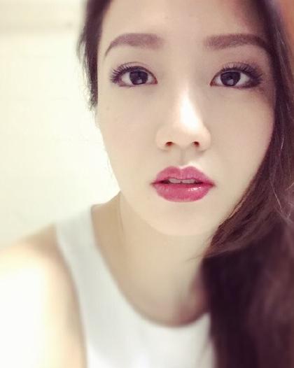 趙本山海外徒弟私照曝光 清純嬌嫩 趙本山海外徒弟私照曝光 清純嬌嫩