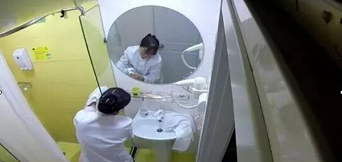 知名酒店用房客浴巾擦馬桶、擦地板